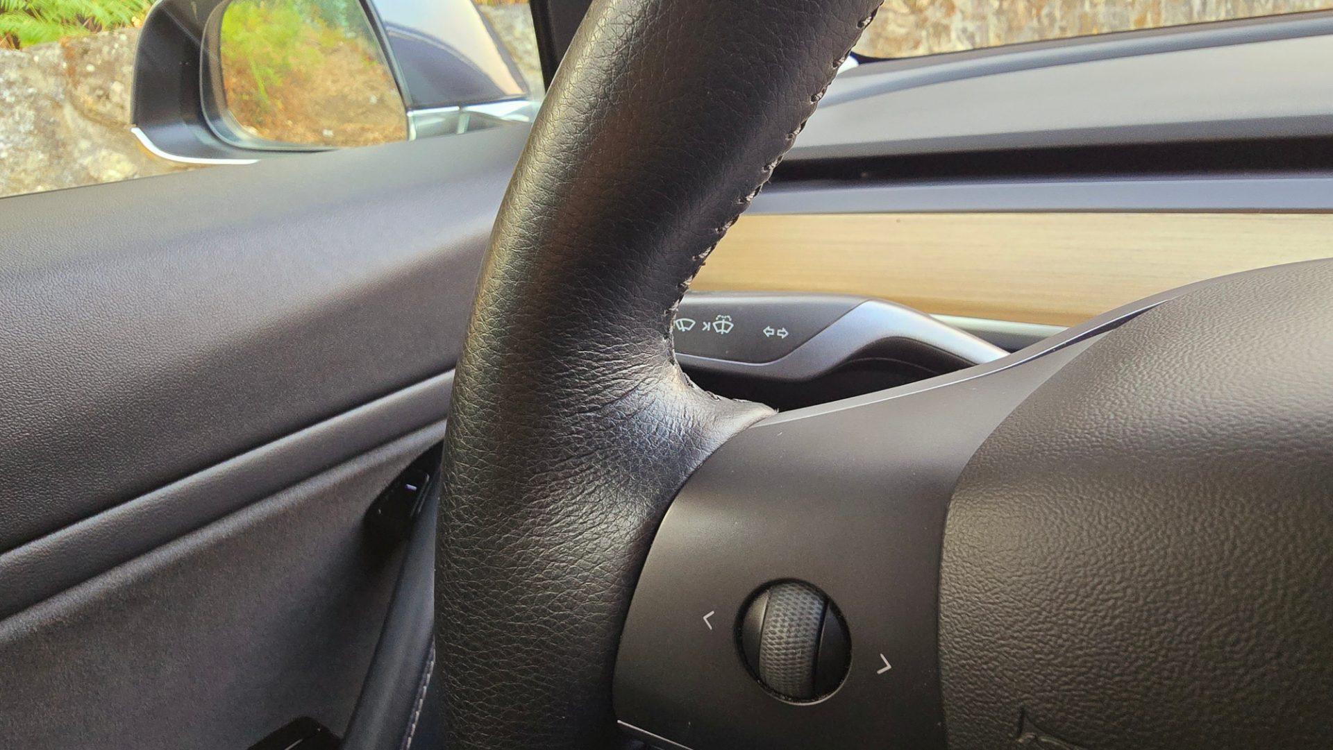 Tesla 3 SR Rwd 2019 — fotografia 13