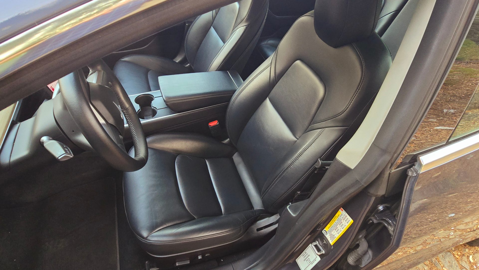 Tesla 3 SR Rwd 2019 — fotografia 14