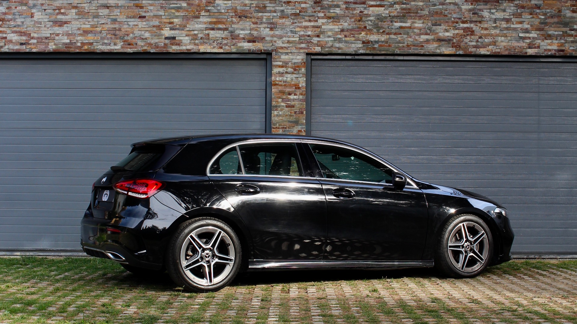 Mercedes-Benz A180D AMG Line Aut — fotografia 7