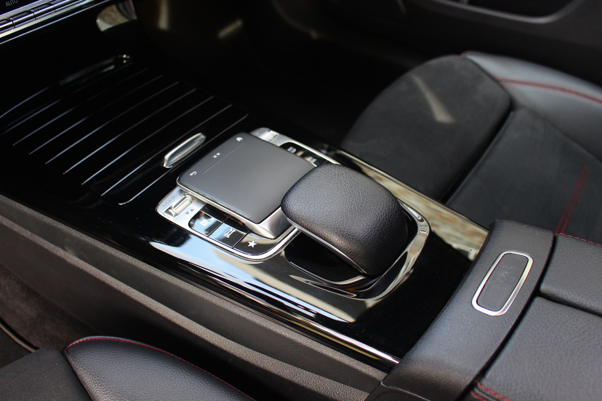 Mercedes-Benz A180D AMG Line Aut — fotografia 30