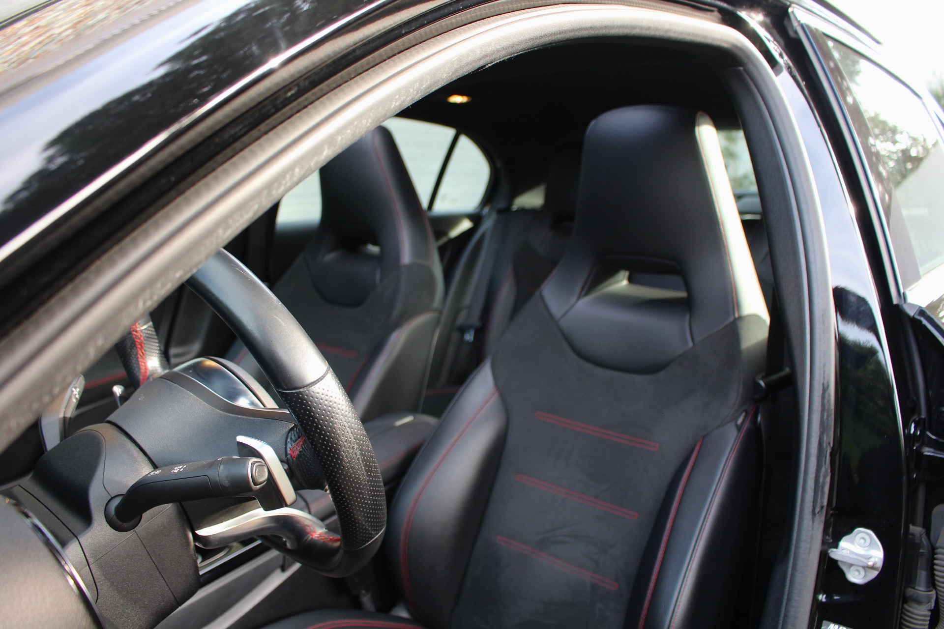 Mercedes-Benz A180D AMG Line Aut — fotografia 24