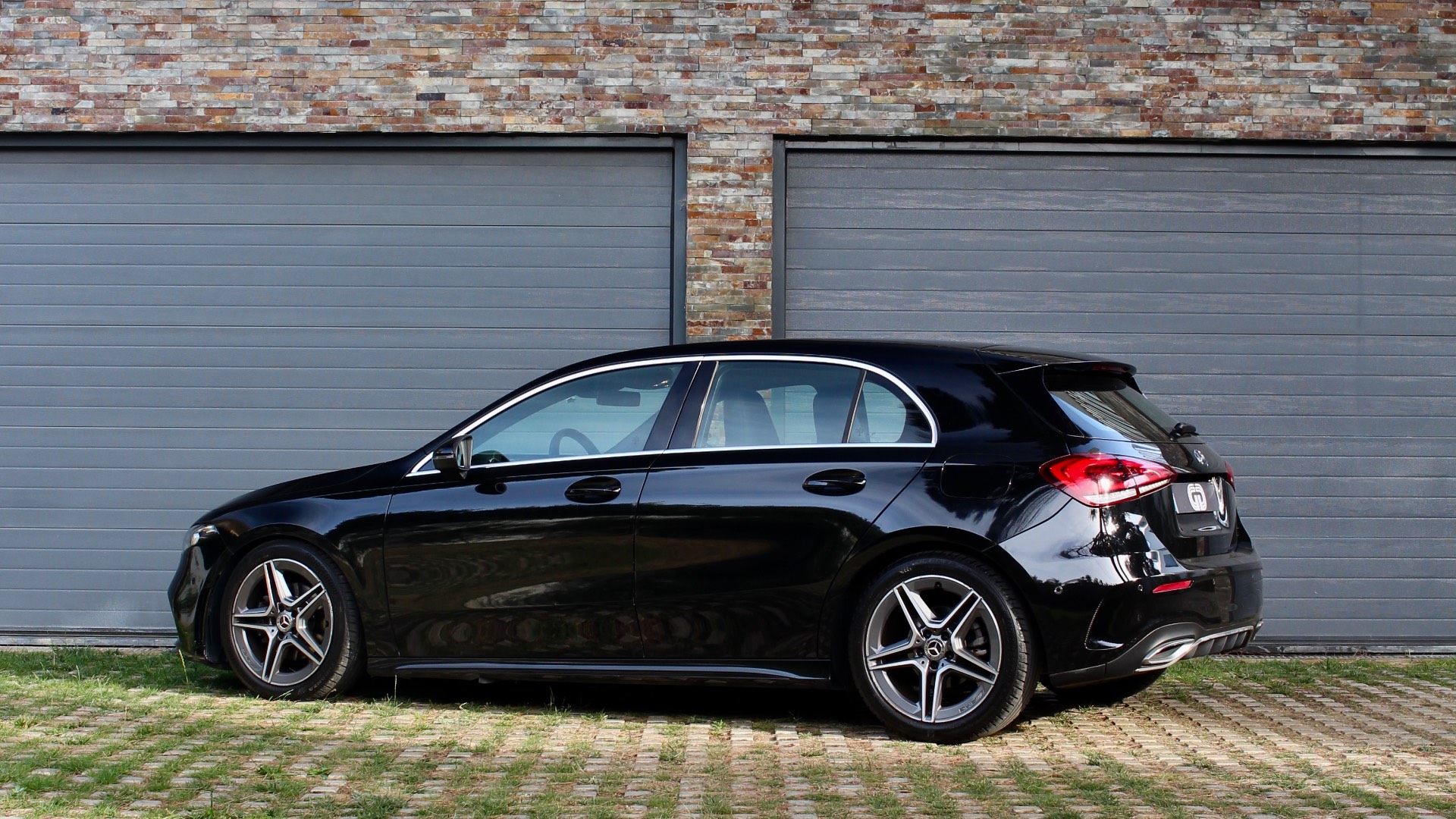 Mercedes-Benz A180D AMG Line Aut — fotografia 5