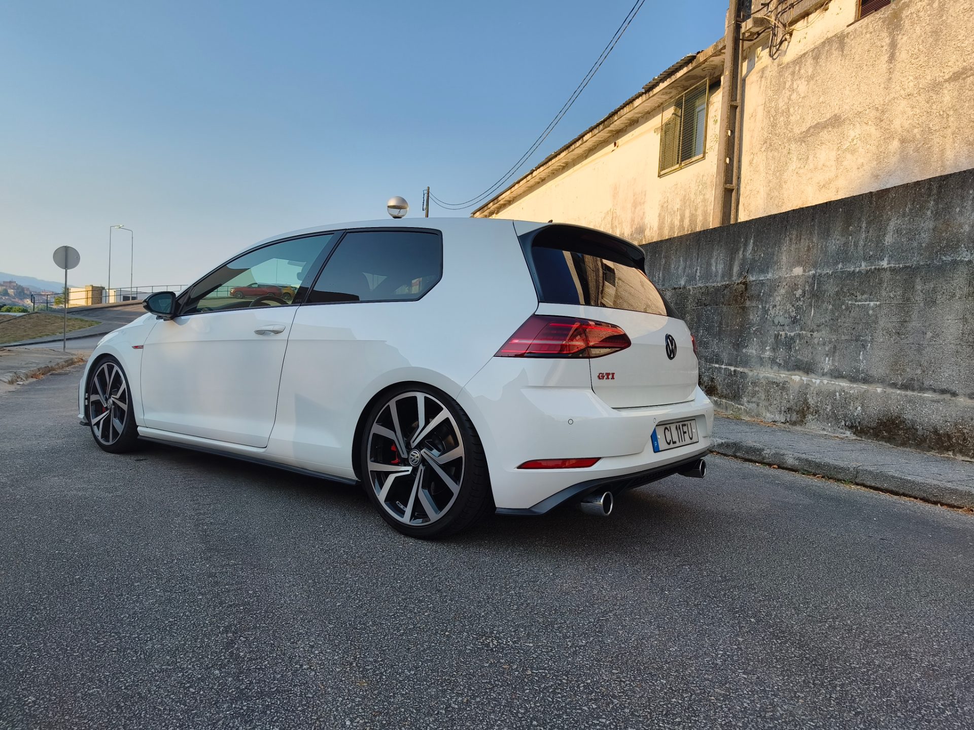 Vw Golf 7.5 GTi Performance — fotografia 2