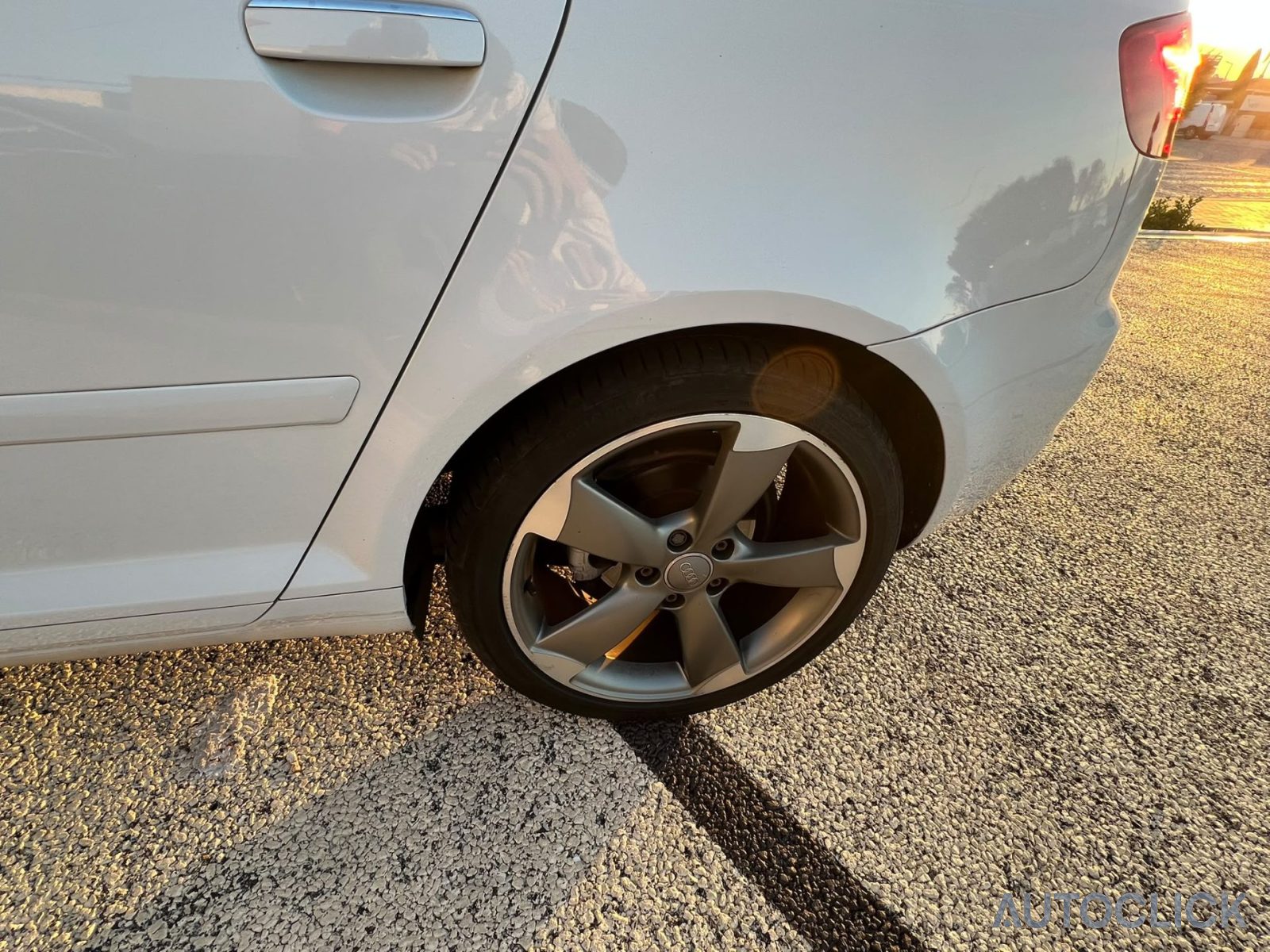 Audi A3 Sportback 2.0 TDI 143cv S-Line (Junho 2012) — fotografia 5