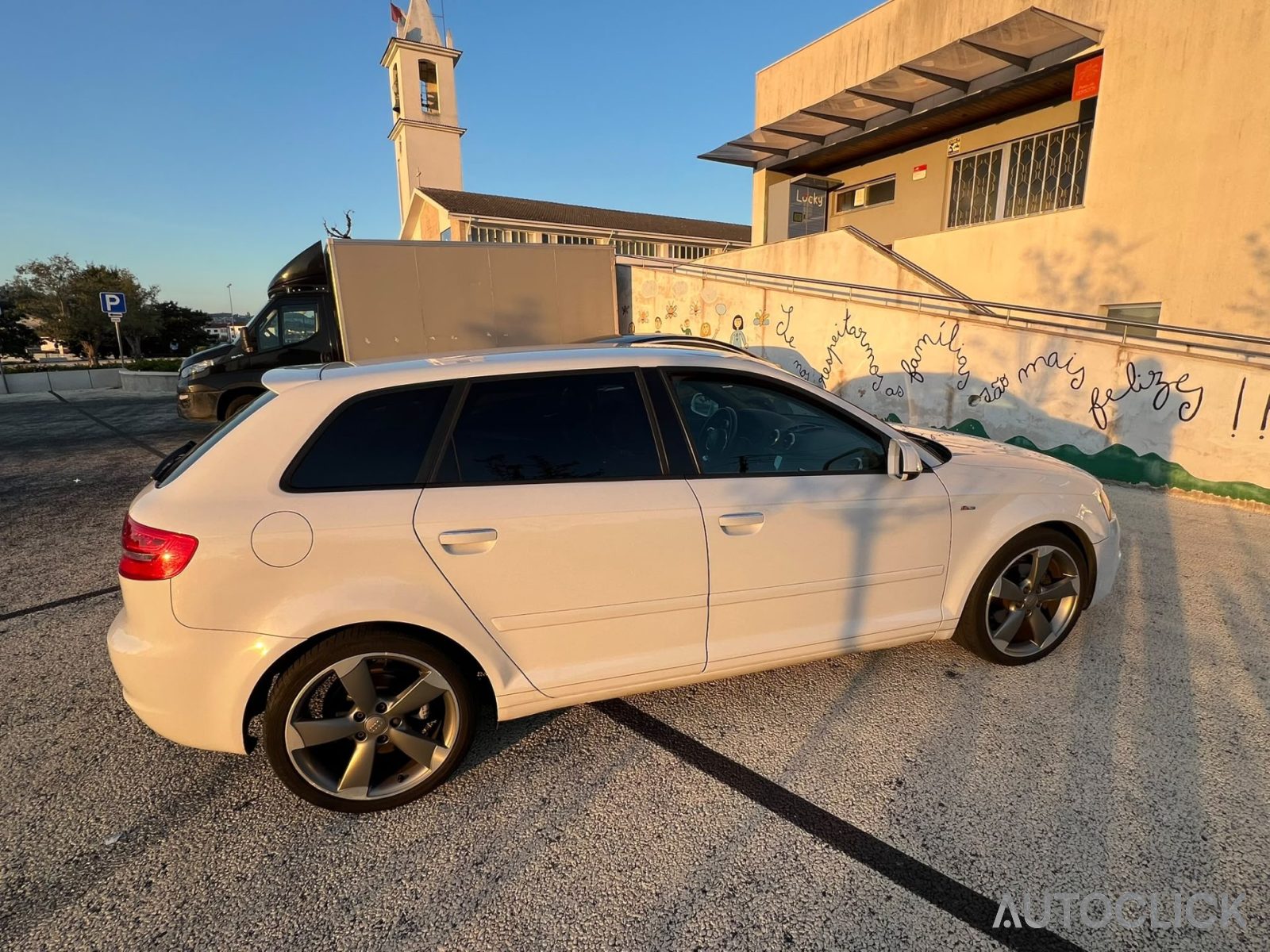 Audi A3 Sportback 2.0 TDI 143cv S-Line (Junho 2012) — fotografia 4