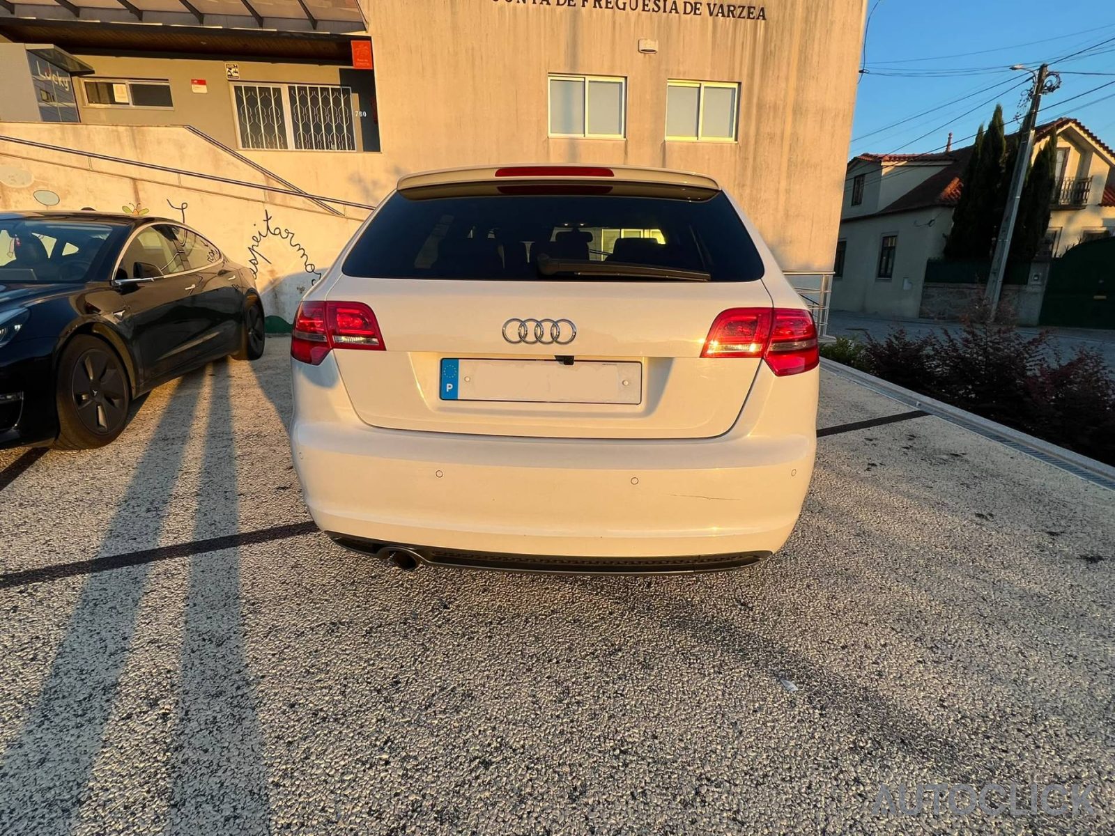 Audi A3 Sportback 2.0 TDI 143cv S-Line (Junho 2012) — fotografia 3