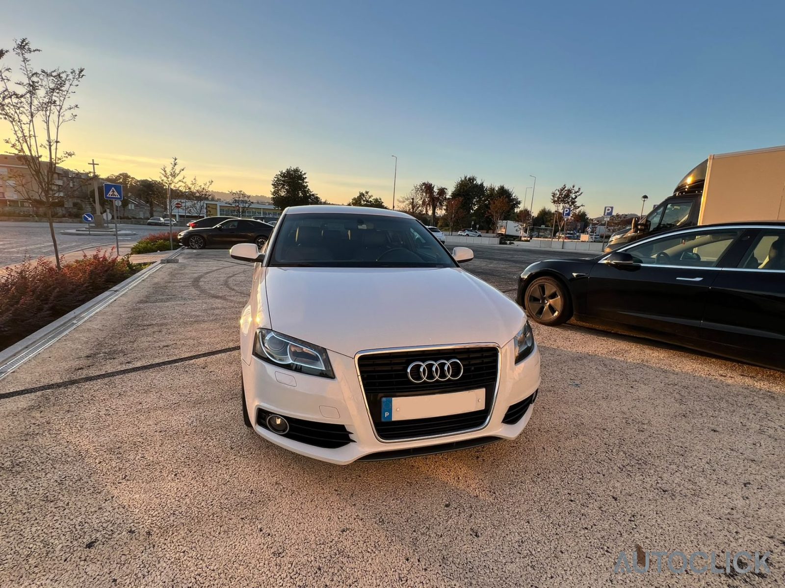 Audi A3 Sportback 2.0 TDI 143cv S-Line (Junho 2012) — fotografia principal