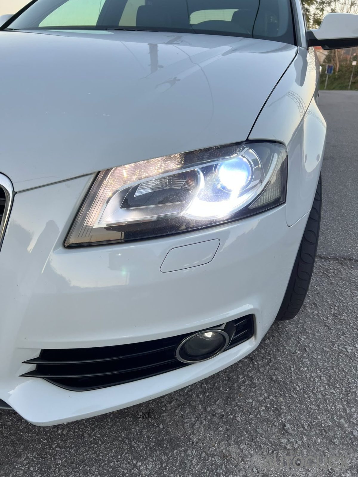 Audi A3 Sportback 2.0 TDI 143cv S-Line (Junho 2012) — fotografia 2